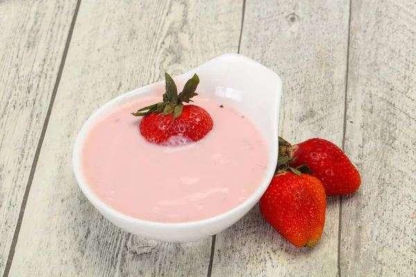 Milk Yoghurt Strawberry Bowl — Stock Photo, Image