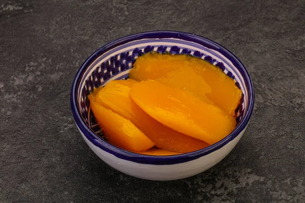 Zoete Delicate Mango Plakjes Siroop — Stockfoto