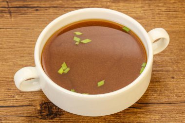 Japon geleneksel soya peynirli Miso çorbası.