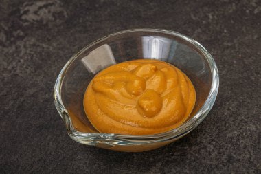 Kasede baharatlı hardal sosu