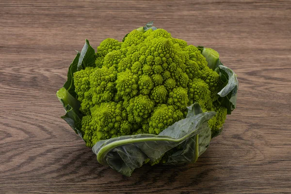 Tasty Vegan Organic Food Romanesco Cabbage — Stock Photo, Image