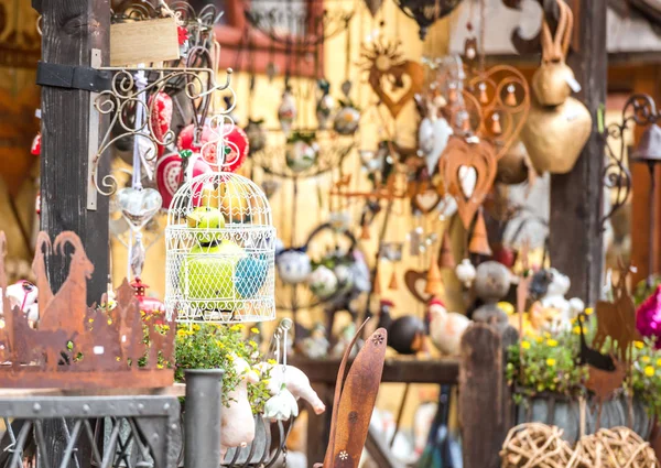 Visa av souvenirer och dekorationer gatan butik — Stockfoto