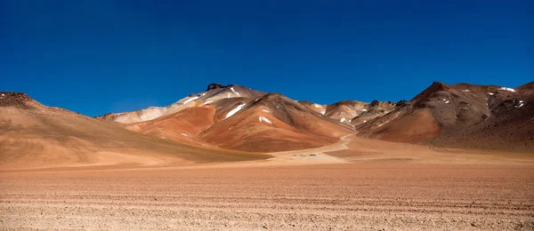Panoramic view of sunshine Bolivian desert — Stock Photo, Image
