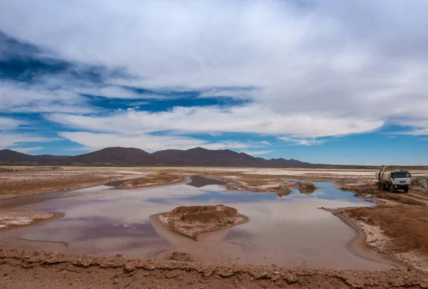 Λιμνοθάλασσα τοπίο στη Βολιβία — Φωτογραφία Αρχείου