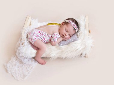 Küçük bebek tatlı uyku