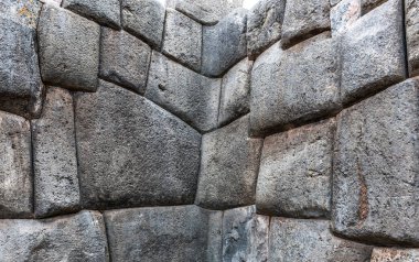 Saksaywaman taş duvar tuğlaları