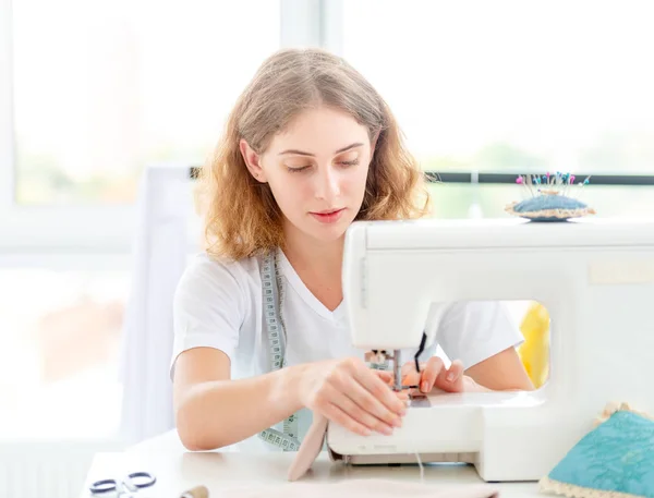 Dressmaker sewing new design by hands — Stock Photo, Image