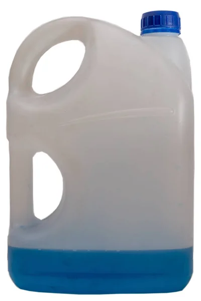 Jerrycan plástico aislado sobre fondo blanco. Bote colgante de plástico — Foto de Stock