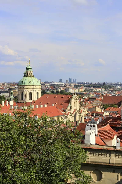 Güzel Manzara Saint Nicholas Kilisesi Prague Çek Cumhuriyeti — Stok fotoğraf
