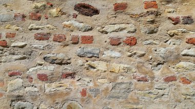 Taş ve tuğla, yakın çekim doku ile çok eski duvar.