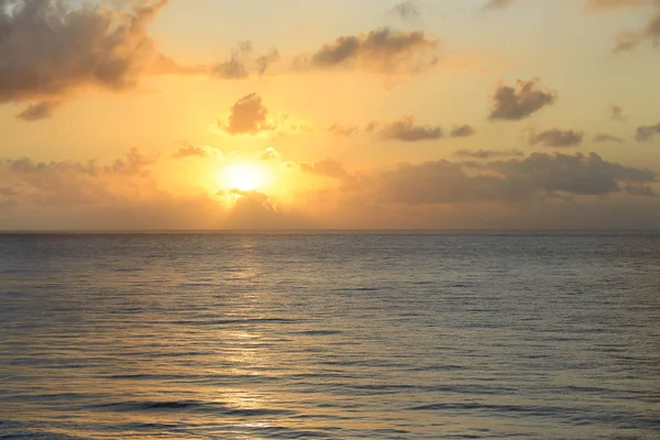 Amazing sunrise at sea in the morning — Stock Photo, Image