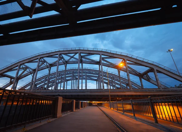 Les ponts ferroviaires "américains". Saint-Pétersbourg, Russie — Photo