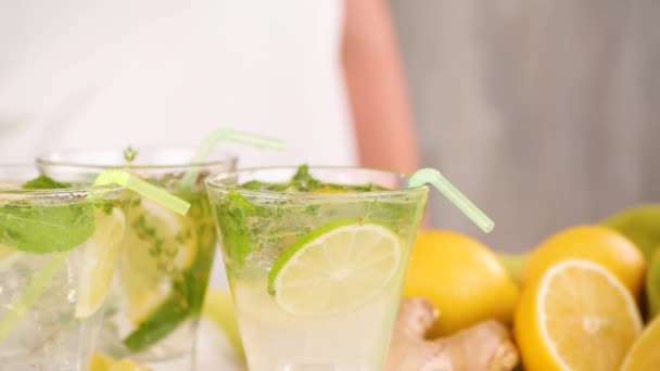 Fresh homemade lemonade — Stock Video