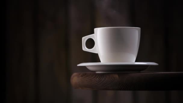 Warme koffie met stoom — Stockvideo