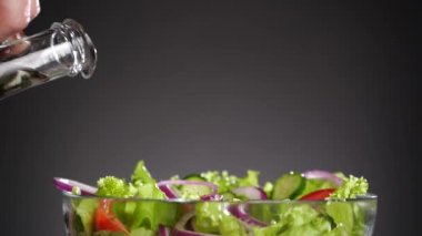 bir salata çatalı.