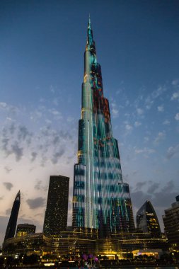 DUBAI, BAE - 26 Haziran 2018: Burj Halife, Dubai, Birleşik Arap Emirlikleri