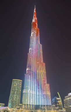 DUBAI, BAE - 26 Haziran 2018: Burj Halife, Dubai, Birleşik Arap Emirlikleri