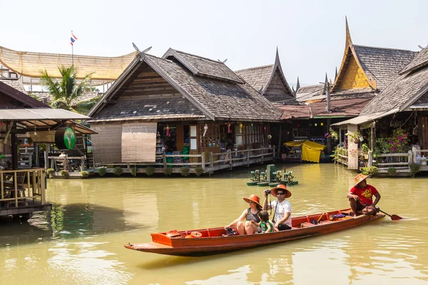 Pattaya Thaïlande Mars 2018 Marché Flottant Pattaya Thaïlande Dans Une — Photo