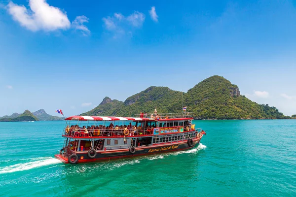 Samui, Tayland - 29 Mart 2018: Mu Ko Ang Thong Milli Parkı, Tayland bir yaz günü