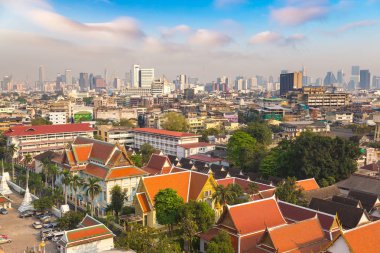 Bangkok, Tayland Wat Saket tapınakta bir yaz günü, havadan görünümü