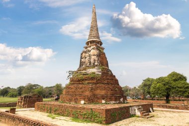 Ayutthaya Historical Park Ayutthaya, Tayland bir yaz günü içinde