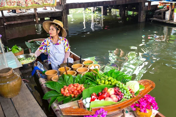 Bangkok Tailandia Marzo 2018 Mercado Flotante Tailandia Día Verano —  Fotos de Stock