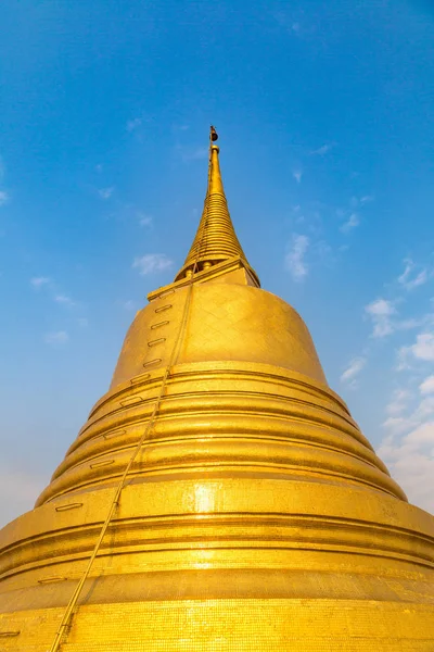Храм Пагоды Ват Сакет Золотая Гора Бангкоке Таиланд Летний День — стоковое фото