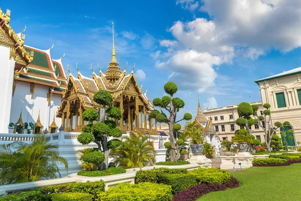 Grand Palace Wat Phra Kaew Temple Emerald Buddha Bangkokban Egy — Stock Fotó