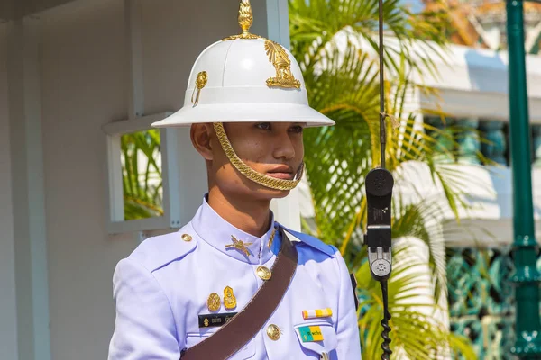 Bangkok Tailandia Marzo 2018 Guardia Reyes Gran Palacio Real Bangkok — Foto de Stock