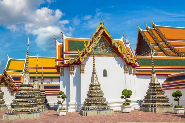 Świątynia Wat Pho Bangkoku Letnie Dni — Zdjęcie stockowe