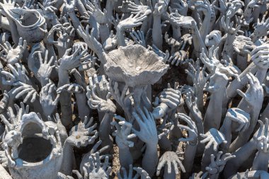 Chiang Rai, Tayland bir yaz günü beyaz tapınakta (Wat Rong Khun)