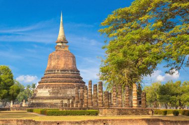 Sukhothai Tarih Parkı, bir yaz günü Tayland