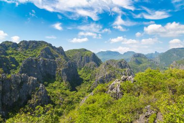 Panoramik hava görünümünde Khao Sam ROI Yot Milli Parkı, Tayland bir yaz günü
