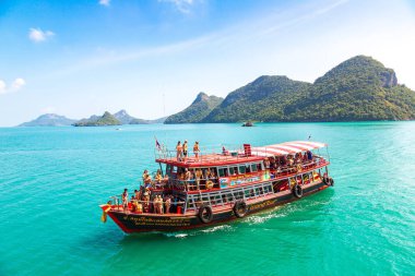 Samui, Tayland - 29 Mart 2018: Mu Ko Ang Thong Milli Parkı, Tayland bir yaz günü