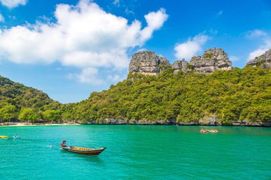 Mu Ko Ang Thong Milli Parkı, Tayland'da bir yaz günü