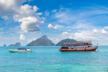 Mu Ko Ang Thong Milli Parkı, Tayland'da bir yaz günü