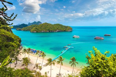 Mükemmel Beach'de bir yaz günü Mu Ko Ang Thong Milli Parkı, Tayland at