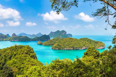 Bir yaz günü Mu Ko Ang Thong Milli Parkı, Tayland hava panoramik görünümü