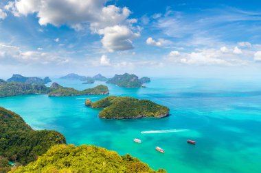 Bir yaz günü Mu Ko Ang Thong Milli Parkı, Tayland hava panoramik görünümü