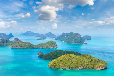 Bir yaz günü Mu Ko Ang Thong Milli Parkı, Tayland hava panoramik görünümü