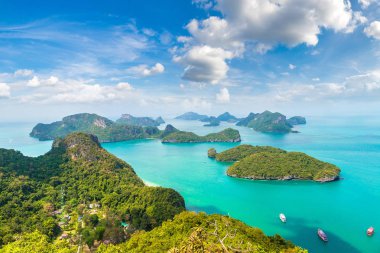 Bir yaz günü Mu Ko Ang Thong Milli Parkı, Tayland hava panoramik görünümü