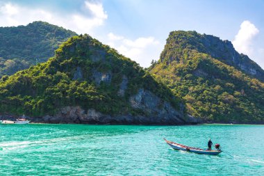Mu Ko Ang Thong Milli Parkı, Tayland'da bir yaz günü