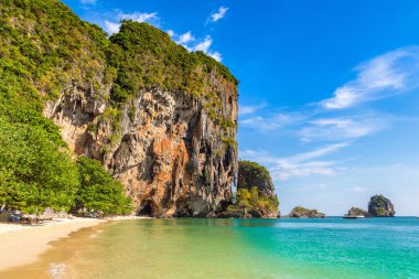 Ao Phra Nang Beach, Krabi, Tayland bir yaz günü