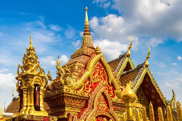 Złota Pagoda Wat Phra Doi Suthep Chiang Mai Tajlandia Letnie — Zdjęcie stockowe