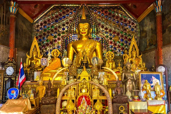 Chiang Mai Thajsko Března 2018 Zlatou Pagodu Wat Phra Doi — Stock fotografie