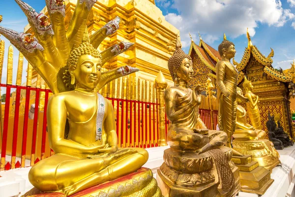 Golden Pagoda Wat Phra Doi Suthep Chiang Mai Tayland Bir — Stok fotoğraf