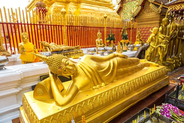 Golden Pagoda Wat Phra Doi Suthep Chiang Mai Tayland Bir — Stok fotoğraf