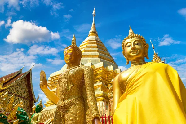 Golden Pagoda Wat Phra Doi Suthep Chiang Mai Thailandia Una — Foto Stock