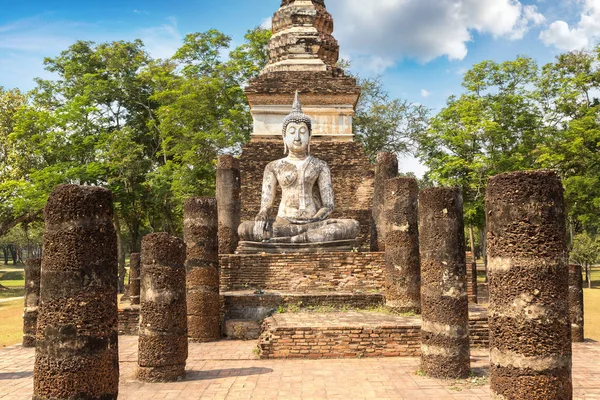 Traphang Ngoen Temple Sukhothai Parque Histórico Tailândia Dia Verão — Fotografia de Stock