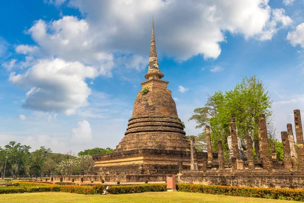 Temple Wat Dans Parc Historique Sukhothai Thaïlande Dans Une Journée — Photo